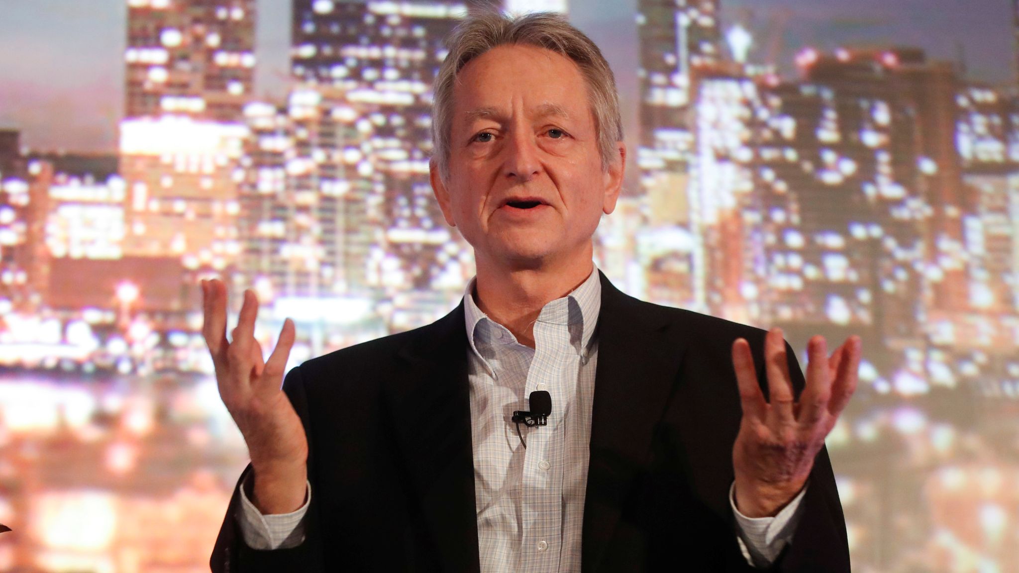 Ulaş Utku Bozdoğan: Yapay Zekanın Babası Geoffrey Hinton Kimdir? 1