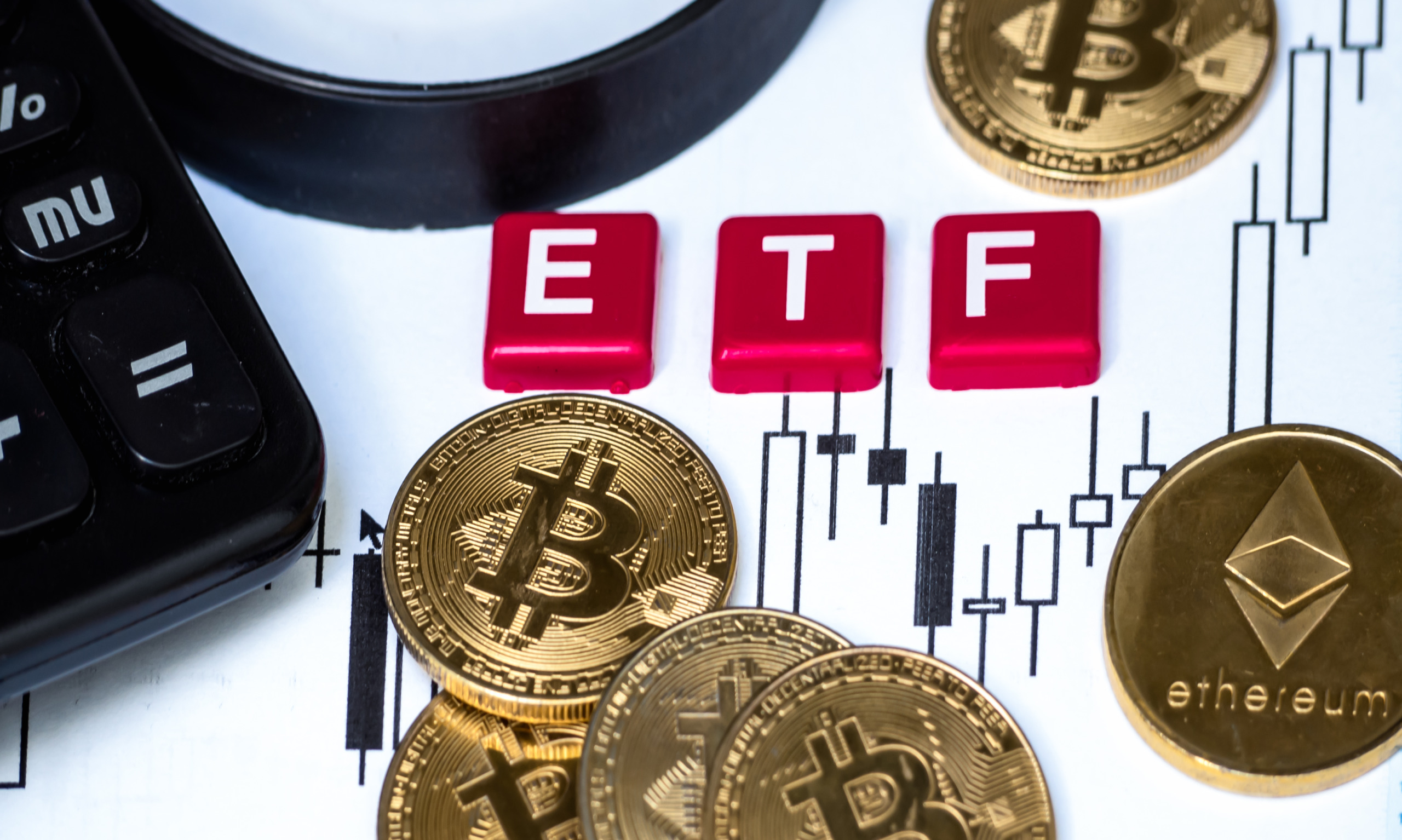 Bitcoin ETF’lerinin Altın Piyasasını Geride Bırakması